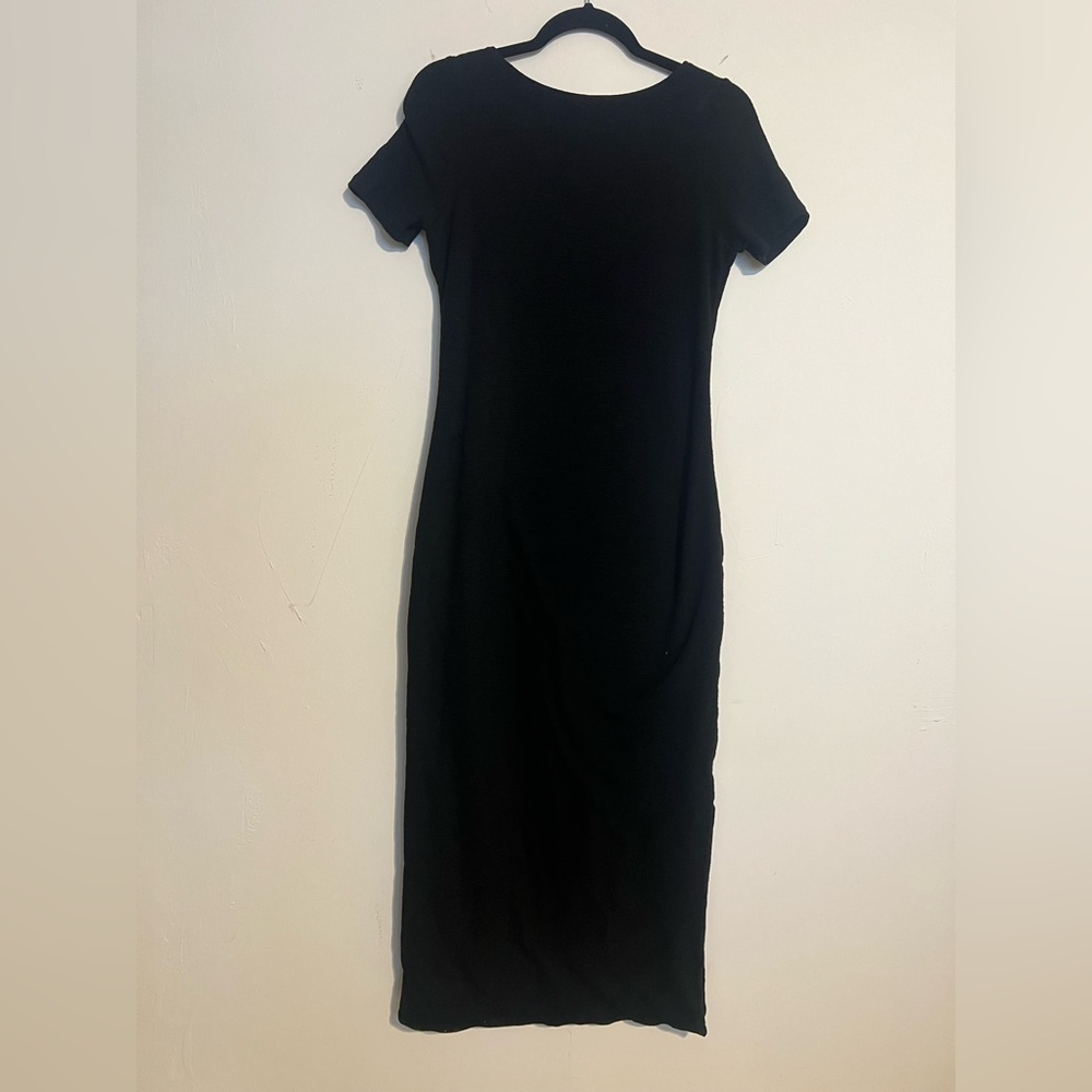 Chic Black Midi Dress
